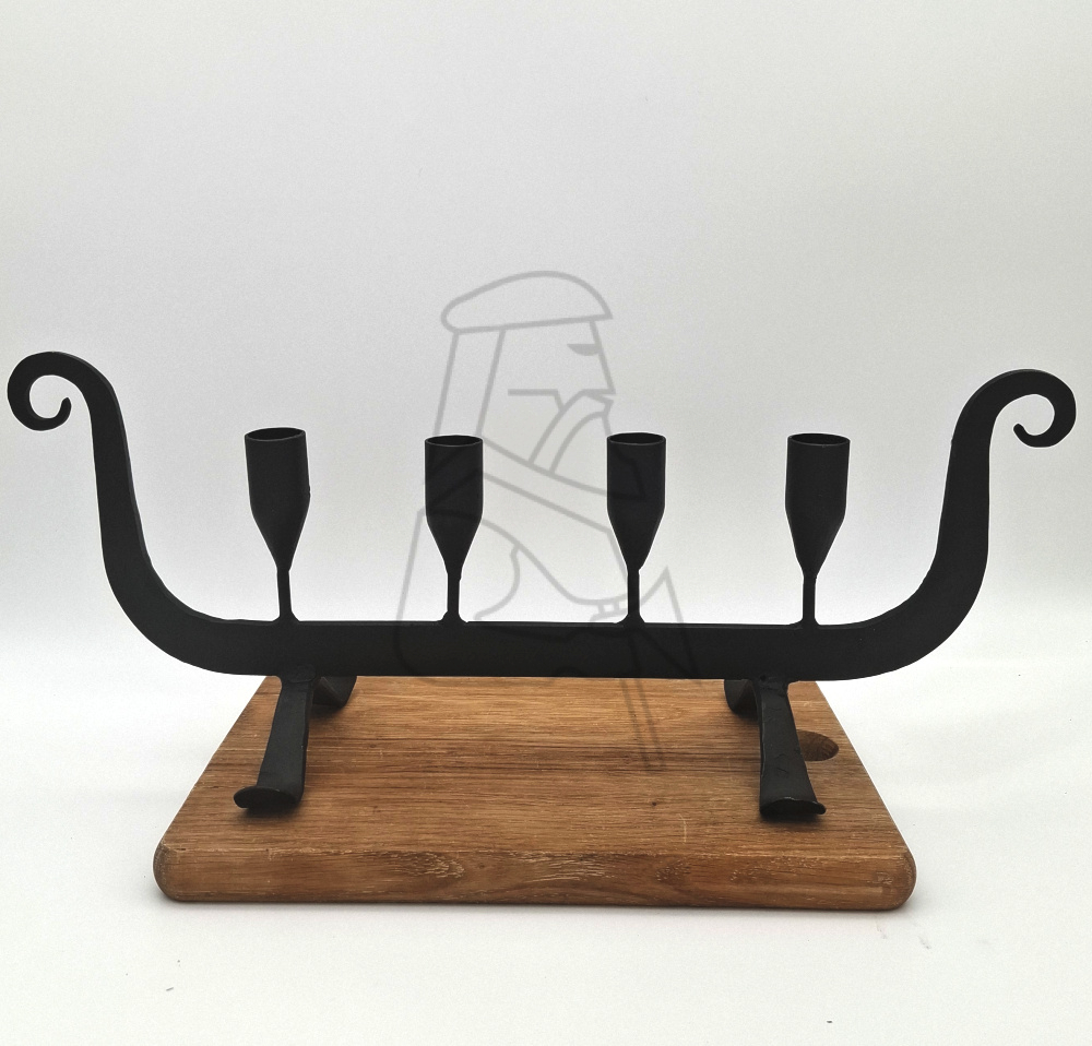 4 master Lysestage / four-masted candlestick